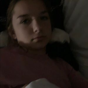 Meet your Posher, Alejandra